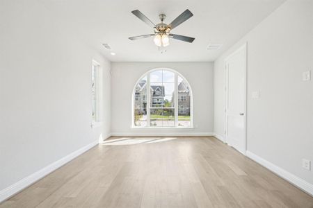 New construction Single-Family house 12803 Meadow Glen Trl, Rowlett, TX 75089 plan Royal Hampton II - image 8