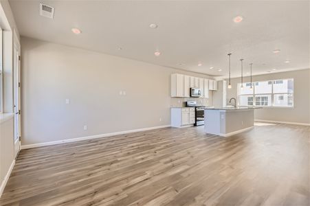 New construction Townhouse house 6824 Merseyside Ln, Castle Pines, CO 80108 Cape May- photo 19 19