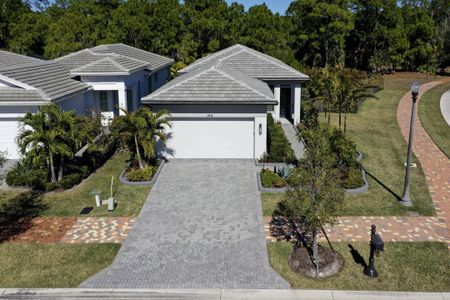 New construction Single-Family house 168 Se Strada Cervaro, Port St. Lucie, FL 34952 - image