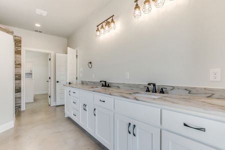 New construction Single-Family house 200 Sarra Ln, Poolville, TX 76487 plan Abrams - image 5