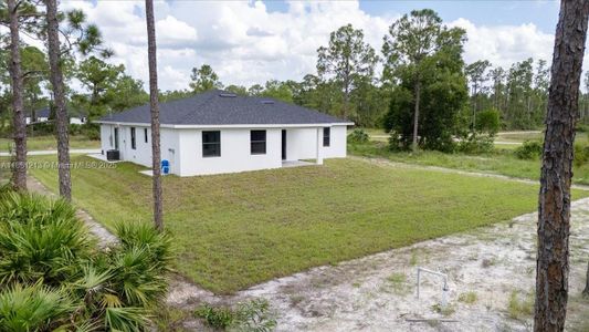 New construction Single-Family house 1201 John Ave, Lehigh Acres, FL 33972 - image