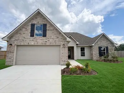 New construction Single-Family house 321 Dove Ct, Bridge City, TX 77611 plan Romeno V H - image