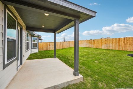 New construction Single-Family house 11351 Acorn Blf, San Antonio, TX 78254 null- photo 35 35