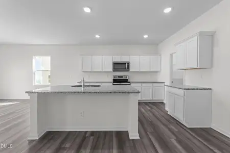 New construction Single-Family house 2561 Quarry Rd, Rolesville, NC 27571 plan Splendor - image 4