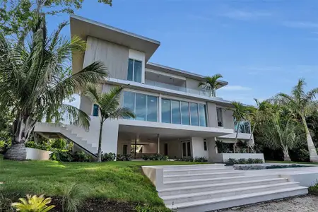 New construction Single-Family house 500 Harbor Cove Cir, Longboat Key, FL 34228 - image