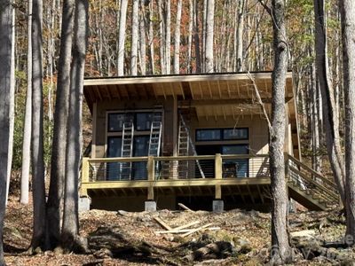 New construction Single-Family house 17 Sanctuary Trl, Elk Park, NC 28622 - image