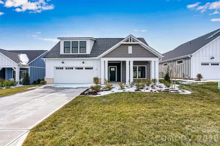 New construction Single-Family house 235 Alenda Lux Cir, Mooresville, NC 28115 plan Promenade - image