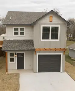 New construction Single-Family house 907 E 10Th St, Bonham, TX 75418 - image