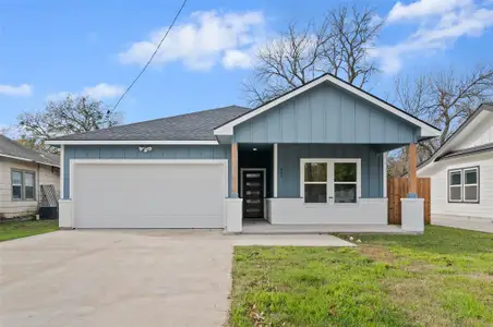 New construction Single-Family house 805 Ritchey St, Gainesville, TX 76240 - image