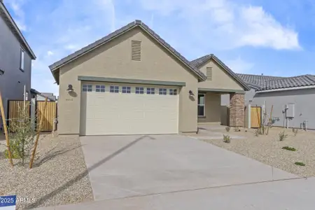 New construction Single-Family house 16814 W Cavedale Dr, Surprise, AZ 85387 plan Helios - image