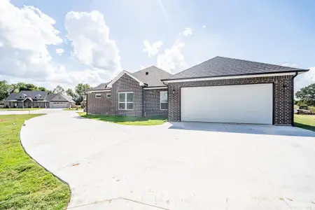 New construction Single-Family house 2147 Heath St, Sulphur Springs, TX 75482 - image