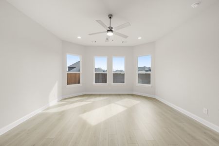 New construction Single-Family house 5410 Rowlan Row, Midlothian, TX 76065 plan Concord - image 14