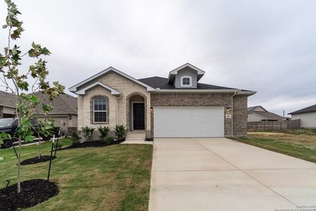 New construction Single-Family house 972 Gray Cloud Dr, New Braunfels, TX 78130 plan Aquila - image
