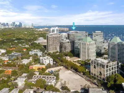 New construction Condo house 2655 S Bayshore Dr, Unit 1707, Miami, FL 33133 - image