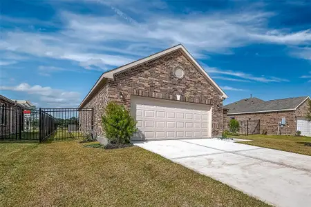 New construction Single-Family house 2203 Manila, Texas City, TX 77568 - photo 1 1