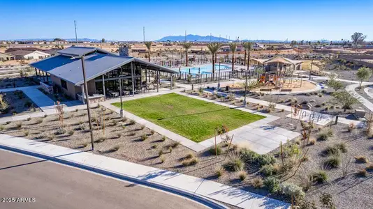 New construction Single-Family house 16845 W Hope Dr, Surprise, AZ 85388 plan Edmonton - image