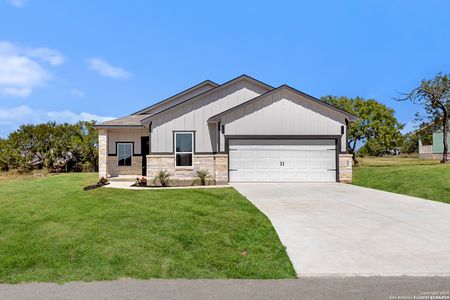 New construction Single-Family house 133 Flor Del Sol, San Antonio, TX 78264 - image