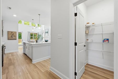 New construction Single-Family house 1582 Storyvale Ln, Hixson, TN 37343 plan The Everwood - image 7