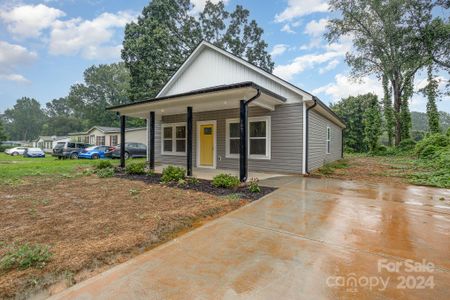 New construction Single-Family house 757 Glover Street, Statesville, NC 28625 - photo 0