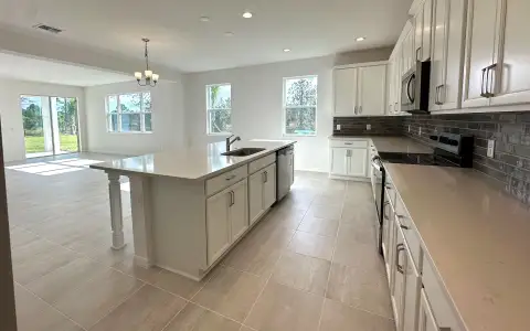 New construction Single-Family house 2000 Beevalley St, Deland, FL 32724 plan Theodore - image 7
