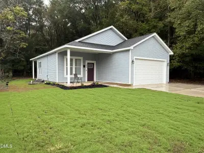 New construction Single-Family house 509 E Elizabeth St, Selma, NC 27576 - image