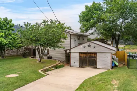 New construction Single-Family house 243 Autumn Wood Trl, Gun Barrel City, TX 75156 - image