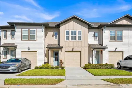 New construction Townhouse house 848 Longboat Dr, Davenport, FL 33896 - image