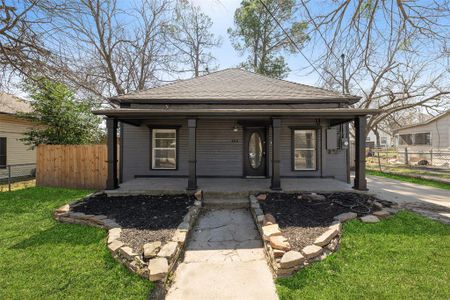 New construction Single-Family house 408 E Josephine St, Weatherford, TX 76086 null- photo 0