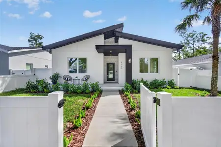 New construction Single-Family house 4365 Iris St N, St. Petersburg, FL 33714 - image