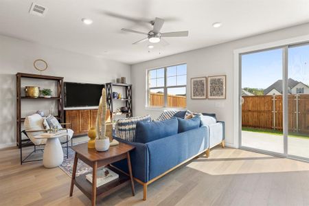 New construction Townhouse house 9015 Indianola Trl, Oak Point, TX 75068 plan Coral (FE) - image 8