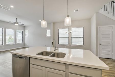 New construction Single-Family house 360 Summer Place Dr, Montgomery, TX 77356 plan Amelia - image 18