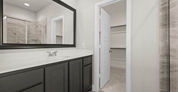 New construction Single-Family house 1010 Longbow Trl, Justin, TX 76247 plan Donnington - image 15
