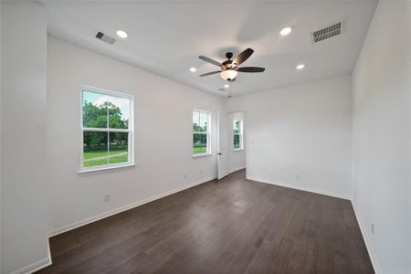 New construction Single-Family house 9902 Clark Rd, Unit G, Houston, TX 77076 null- photo 24 24