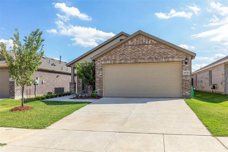 Mobberly Farms by M/I Homes in Pilot Point - photo 9 9