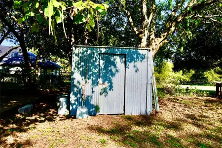 New construction Single-Family house 517 W Water St, Weatherford, TX 76086 - image