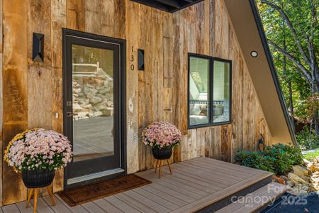 New construction Single-Family house 130 Wayside Ct, Seven Devils, NC 28604 - image