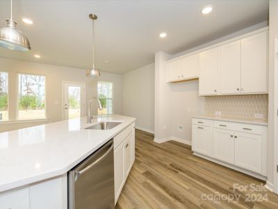 New construction Townhouse house 136 Halite Ln, Waxhaw, NC 28173 The Mecklenburg II- photo 10 10