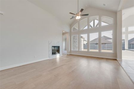 New construction Single-Family house 7310 Mistflower Mdw, Venus, TX 76084 Whitehall II- photo 7 7