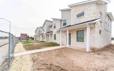 New construction Townhouse house 500 Municipal Dr, Unit 601, Leander, TX 78641 - image