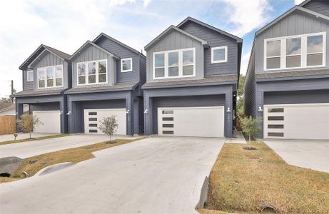 New construction Single-Family house 1803 Harlem Street, Houston, TX 77020 - photo 0