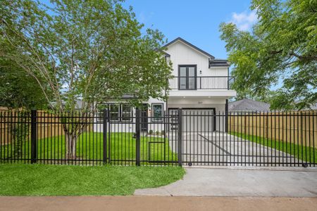 New construction Single-Family house 2347 Knoblock, Houston, TX 77023 - image