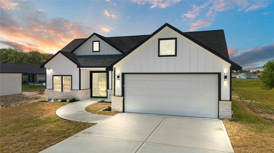 New construction Single-Family house 42 Meadow Lake Dr, Trinity, TX 75862 - image