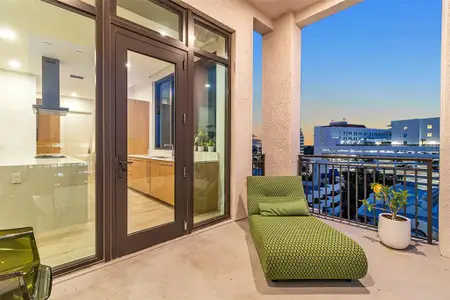 New construction Condo house 33 S Palm Ave, Unit 701, Sarasota, FL 34236 - image