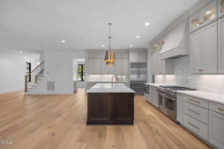 New construction Single-Family house 1318 Ivy Ln, Raleigh, NC 27609 - image 5