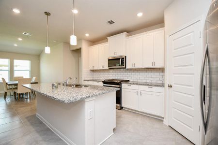 Glendale Lakes by Meritage Homes in Rosharon - photo 18 18