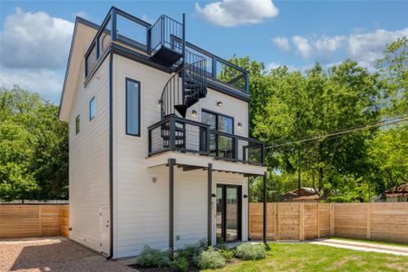 New construction Single-Family house 87 Chalmers Ave, Austin, TX 78702 - image 2