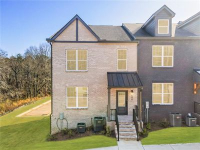 New construction Townhouse house 644 Oakleaf Grove Ln, Sugar Hill, GA 30518 - image