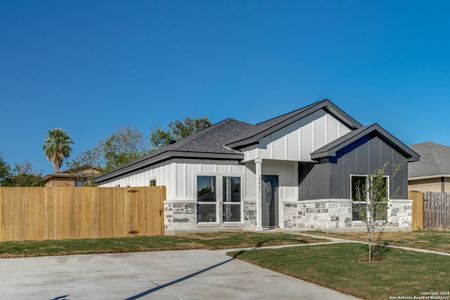 New construction Single-Family house 5847 Tree View St, San Antonio, TX 78220 - photo 0