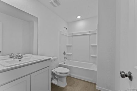 New construction Single-Family house 1854 Stonechat, New Braunfels, TX 78130 plan Ramsey - image 8