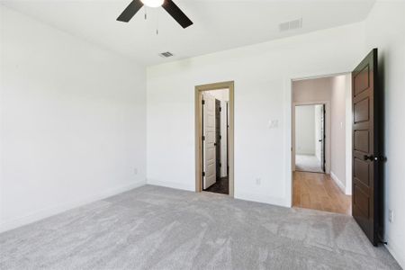 New construction Single-Family house 9016 Valley Oak Ct, Springtown, TX 76082 null- photo 13 13